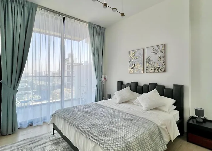 1 Bedroom Holiday Home In Jvc